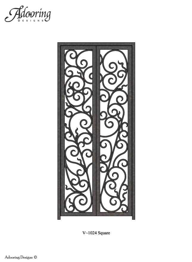 Double wine cellar gate with square top and intricate design